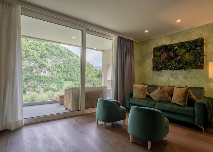 Hotel Roccaverde Breno