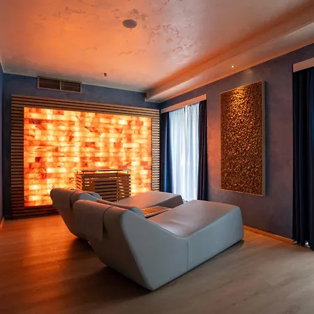 Roccaverde Hotel Breno